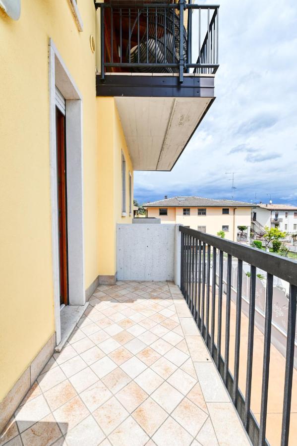 Pearl House - Sirmione Holiday - Jacuzzi Privata Екстер'єр фото