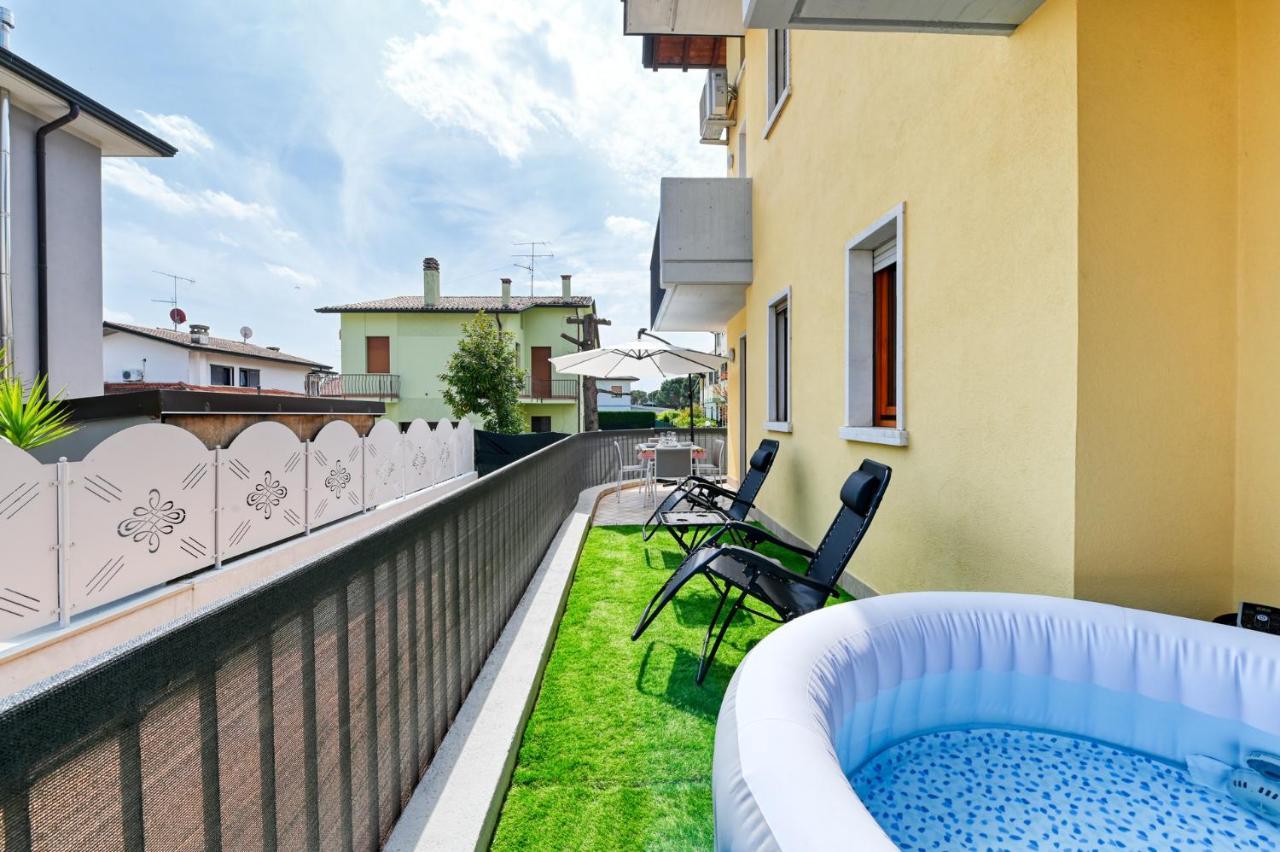 Pearl House - Sirmione Holiday - Jacuzzi Privata Екстер'єр фото
